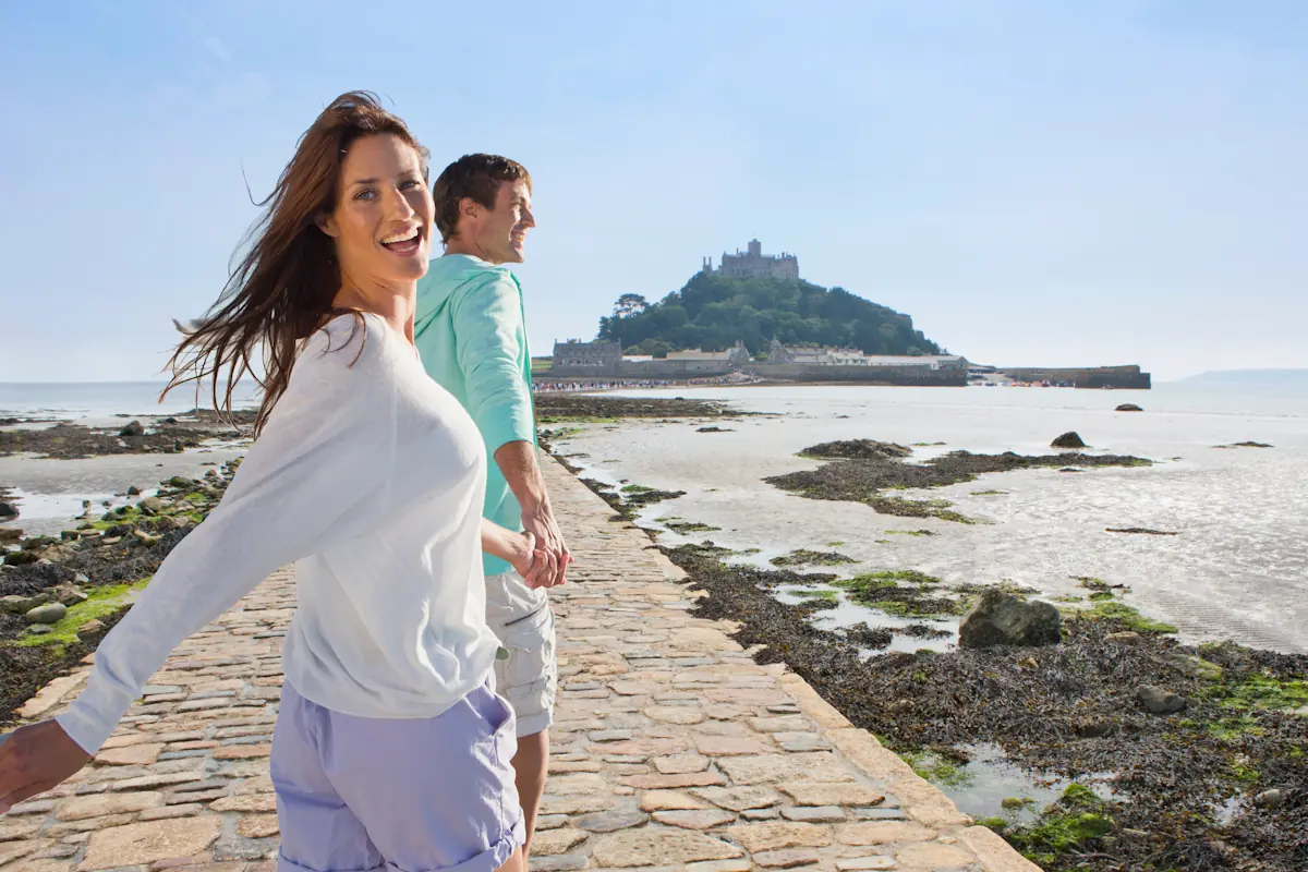 Un couple qui visite jersey